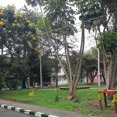 بوغوتا Aparta Hotel Victoria In المظهر الخارجي الصورة