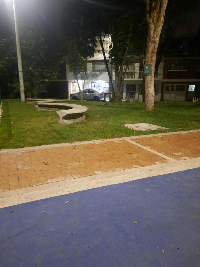 بوغوتا Aparta Hotel Victoria In المظهر الخارجي الصورة